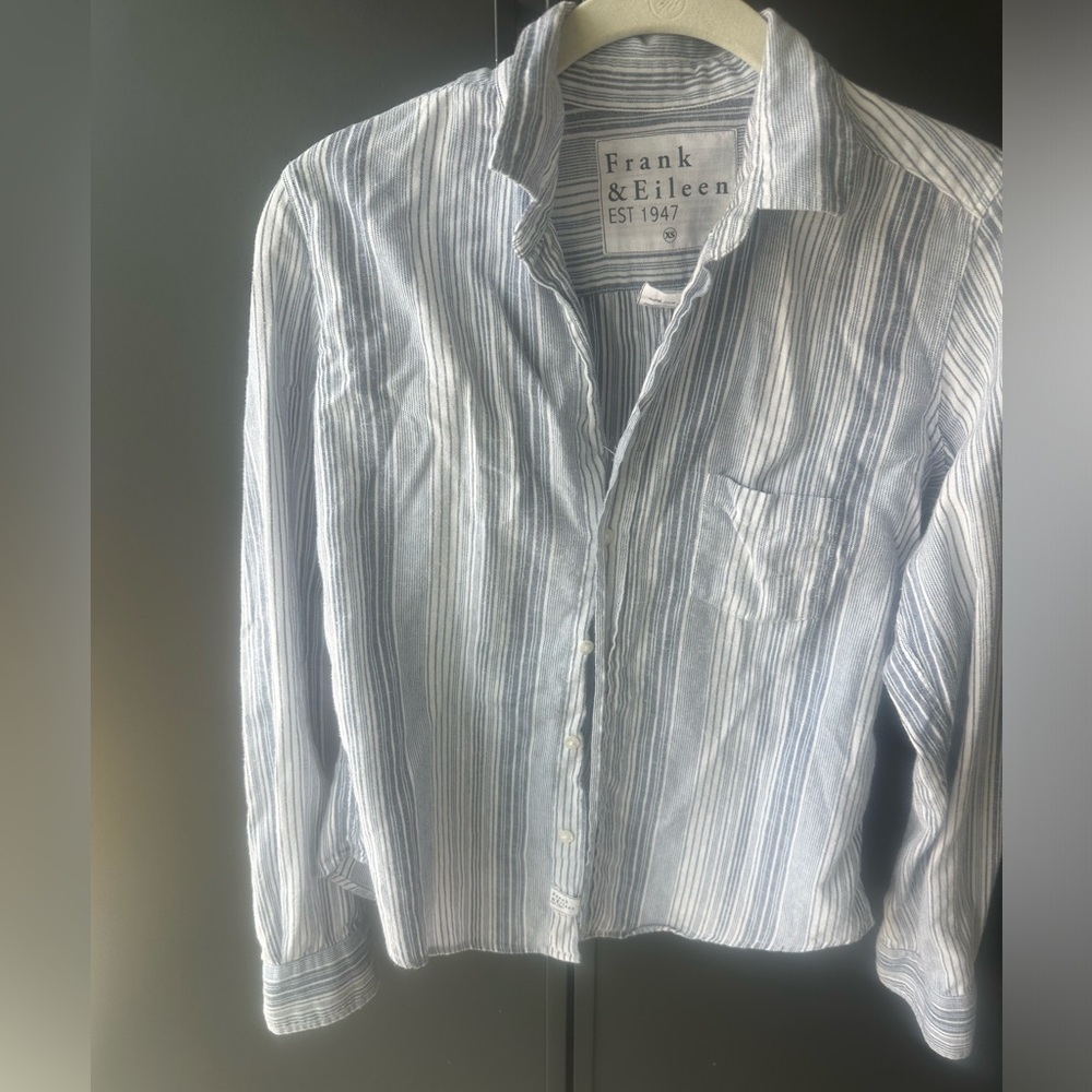 Frank & Eileen “Barry” striped button down. Size XS.